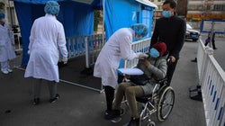 Le coronavirus a fait plus de 250 morts en Chine, près de 12.000 personnes