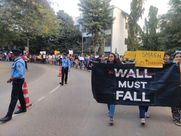 1,500 students of IIT Madras — many of them women — have submitted a petition to the administration demanding that the gate be reopened. 