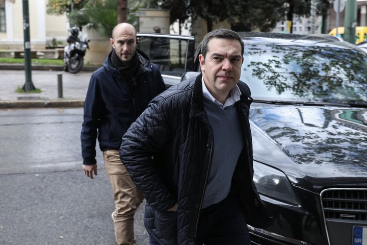 Ο Αλέξης Τσίπρας προσέρχεται στη συνεδρίαση της Πολιτικής Γραμματείας του ΣΥΡΙΖΑ.