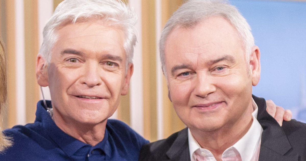 Phillip Schofield Defends Eamonn Holmes Jokes After His Coming Out On This Morning Huffpost 