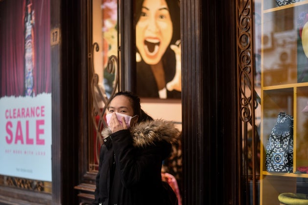 Sur Le Coronavirus Il N Y A Pas De Question Bete Il N Y A Que Des Monstres Mediatiques Le Huffpost