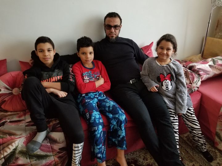Mohammed Amfizguy et ses trois enfants