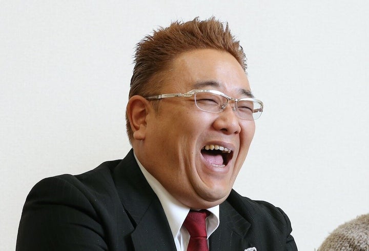サンド伊達さんの洗面所での ある行動 に ネット感激 更に好きになりました ハフポスト アートとカルチャー サンド伊達さんの洗面所での ある行動 に ネット感激 更に好きになりました ハフポスト アートとカルチャー