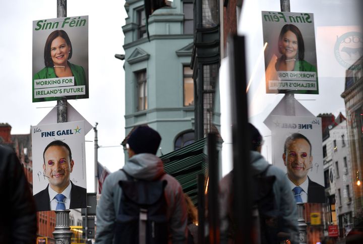 Ιρλανδία: Στις κάλπες οι Ιρλανδοί για να αναδείξουν το νέο τους κοινοβούλιο.