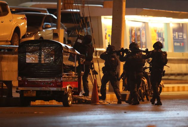 Νεκρός ο δράστης της ένοπλης επίθεσης στην Ταϊλάνδη - Τι οδήγησε τον στρατιώτη στον φόνο 26