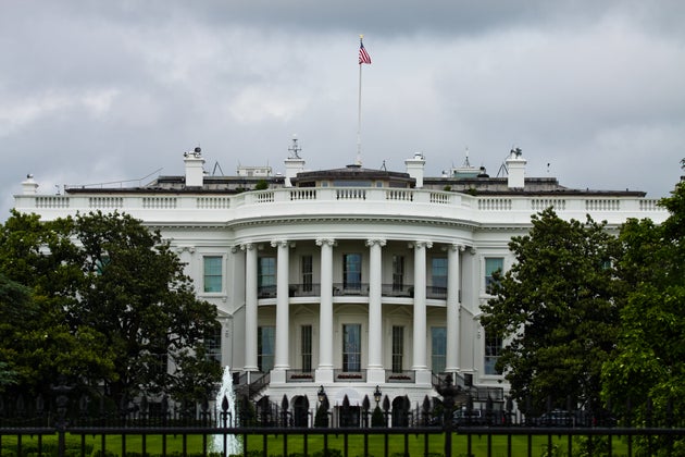 A 25-year-old man arrested outside of the White House on Saturday allegedly said he was there to