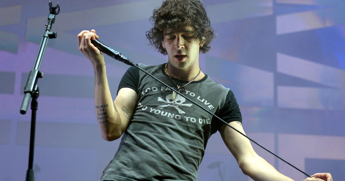 Matty Healy Responds To Reading And Leeds Backlash Pledging To Only ...