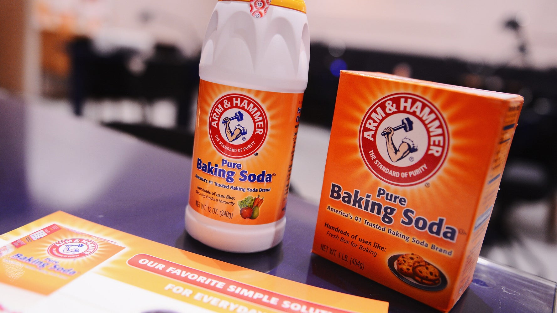 21 Clever Uses For Baking Soda Around The House Huffpost Life