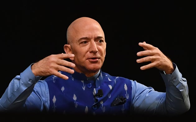 Jeff Bezos Achete Une Maison A Los Angeles Pour 165 Millions De Dollars Un Record Le Huffpost