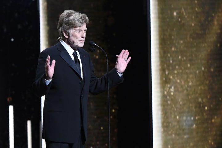El actor estadounidense Robert Redford, recogiendo el Cesar de Honor en la ceremonia de 2019.