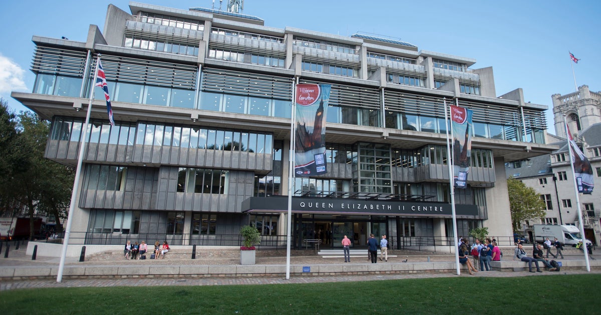 Hundreds Of People Contacted As Coronavirus Case Emerges After London