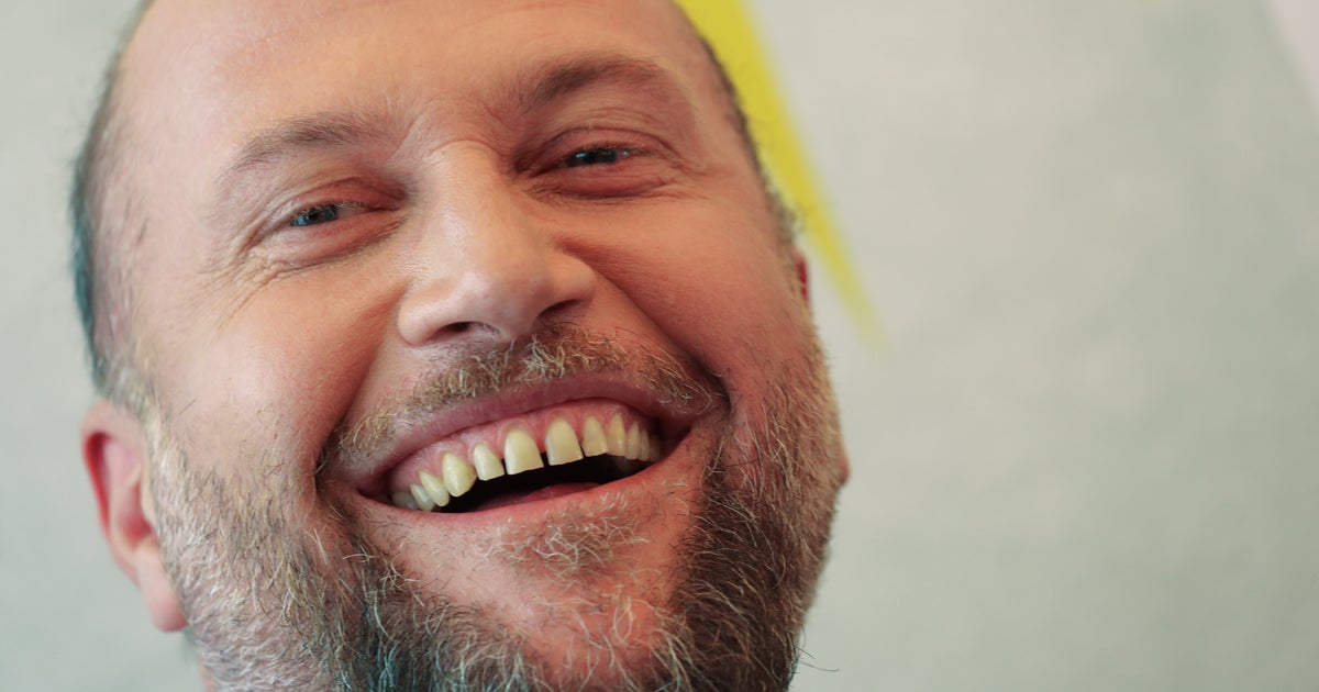 Scarica Gratis Images Francois Damiens Confirme Le Retour De Francois L Embrouille Le le plus cool salutations