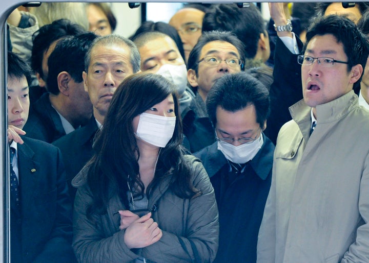 東京の満員電車(資料写真)