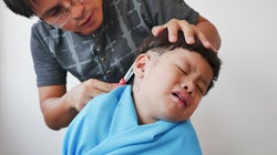 新型コロナで外出できない中国人たち、次の悩みは『髪が伸びすぎた』