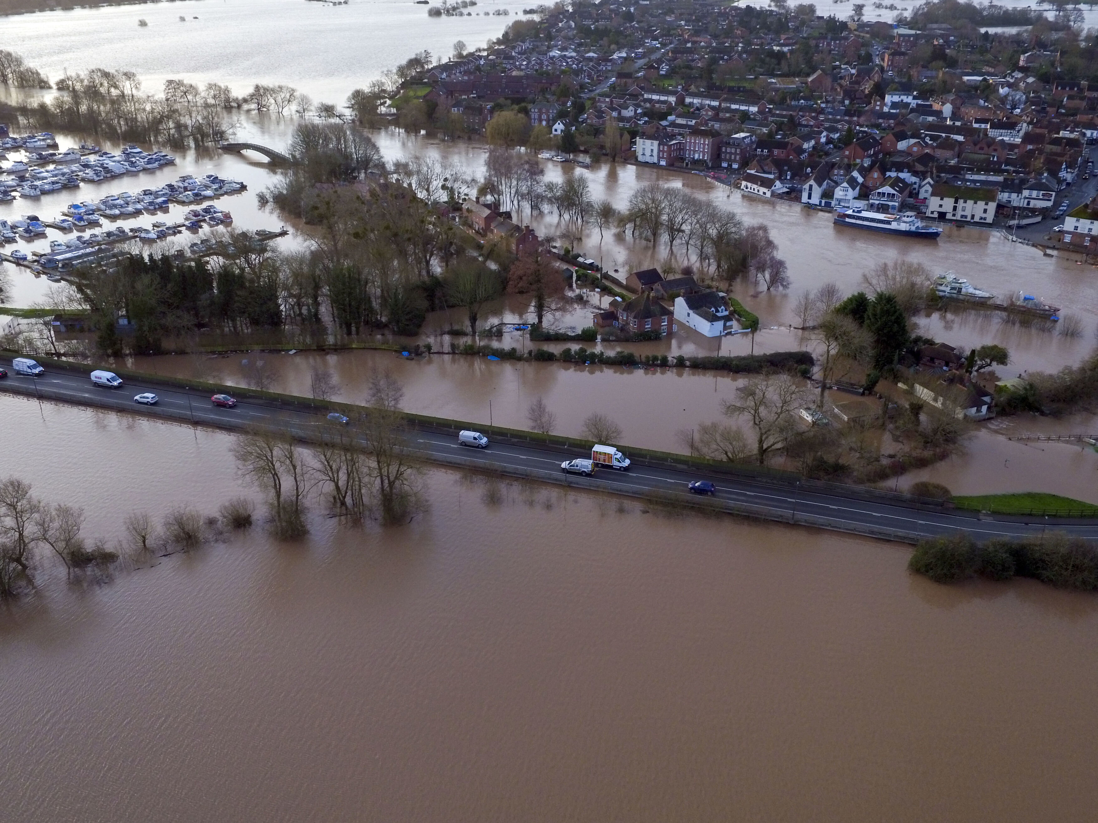 UK Flooding: Two Shropshire Towns Urged To Evacuate As Rivers Rise To ...