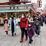 日本の不況は「ほぼ避けられない」　新型コロナウイルスの影響を各国メディアが報じる