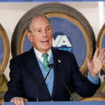 Bloomberg jette l'éponge pour les primaires démocrates et soutient