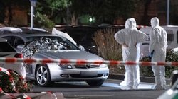 Un ultraderechista mata a nueve personas en un atentado xenófobo en