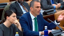 Ortega Smith interrumpe a Bildu y se monta un número en el Congreso: 