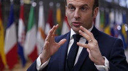 Macron ne tolérera “aucune violence à l’encontre des