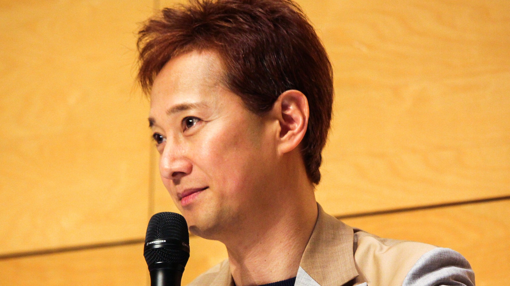 辞めてでも環境を変えなければ 中居正広さんジャニーズ事務所を退所 記者会見詳報 ハフポスト 辞めてでも環境を変えなければ 中居正広さんジャニーズ事務所を退所 記者会見詳報 ハフポスト