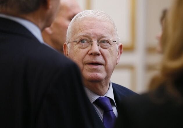 L'ancien ministre socialiste Michel Charasse, 78 ans, est décédé des suites d'une longue maladie dans la nuit de jeudi à vendredi à l'hôpital de Clermont-Ferrand.