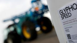 Quelle est cette agriculture “agroécologique” qui aura le droit de continuer à utiliser du