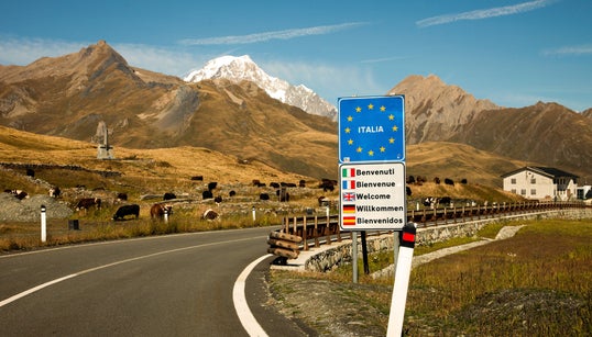 Les contrôles aux frontières n’empêcheraient pas le coronavirus de revenir en