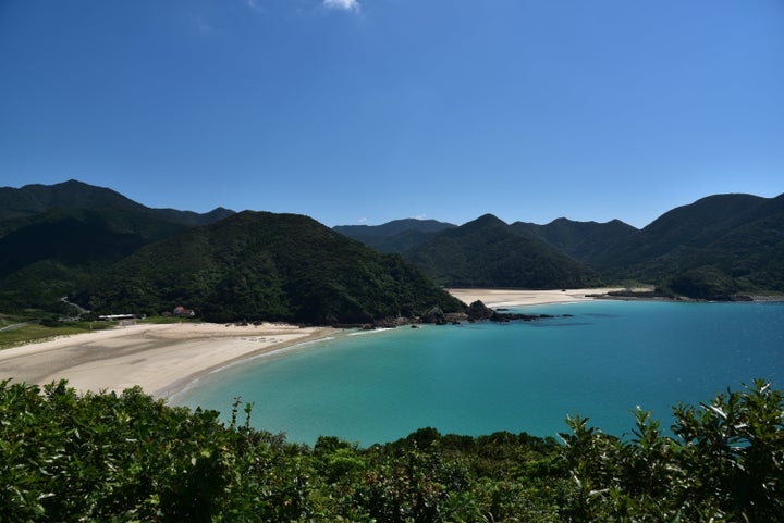 高浜海水浴場（福江島） 緑に囲まれた五島列島を代表するビーチ