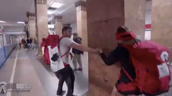 Ce douloureux “tête-à-tête” avec un pilier dans “Pékin Express” a fait rire les