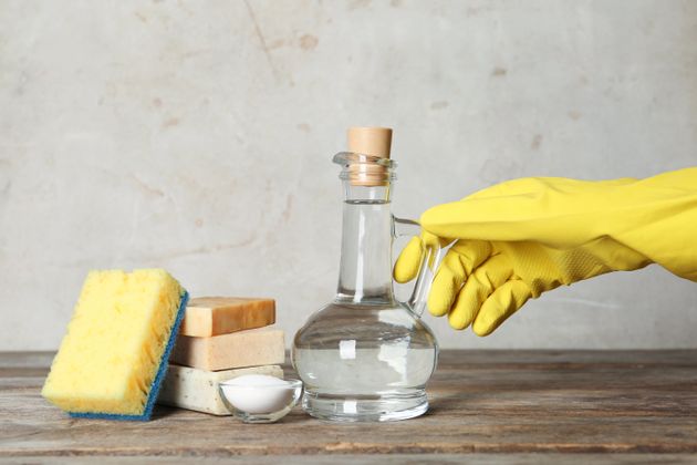 15 Clever Ways Vinegar Can Work Magic Around Your House