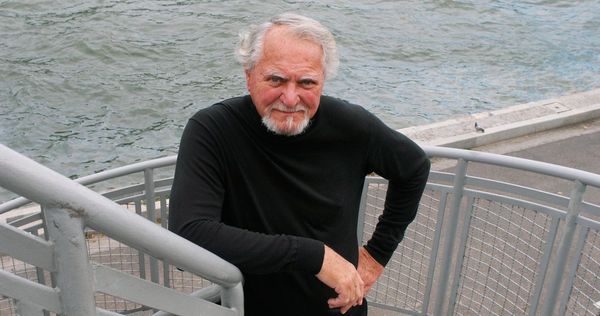 Clive Cussler Best Selling Author And Adventurer Dead At 88 Huffpost Entertainment 6442