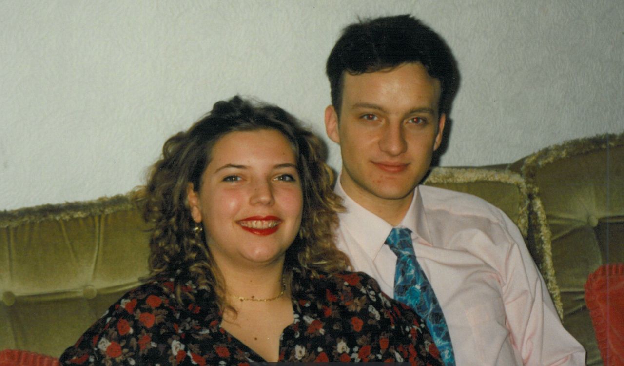 Frederika and Simon in 1992 at his parents' home for his 21st birthday