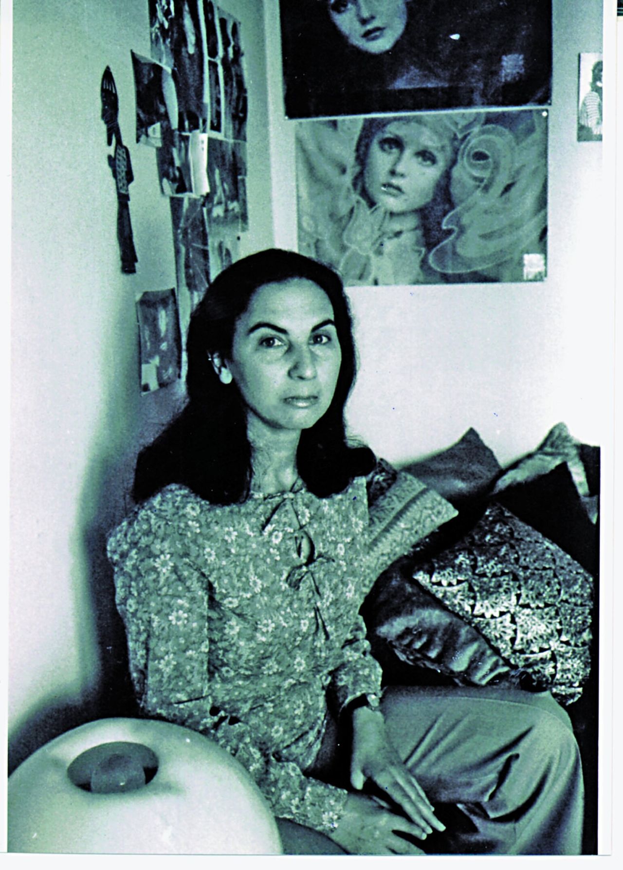 Παρίσι, 1970. Αυτοεξόριστη στο σπίτι του Τίτου Κολώτα 