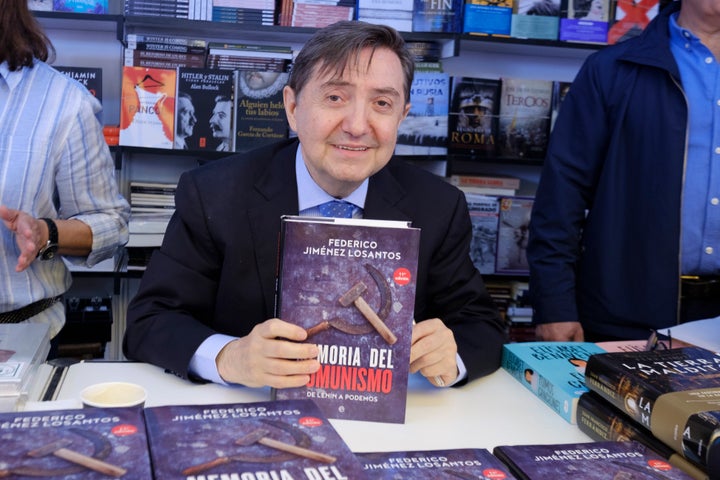 Federico Jiménez Losantos en la Feria del Libro de Madrid.