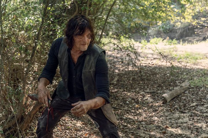 Daryl being all like "knife" to meet you, Alpha.