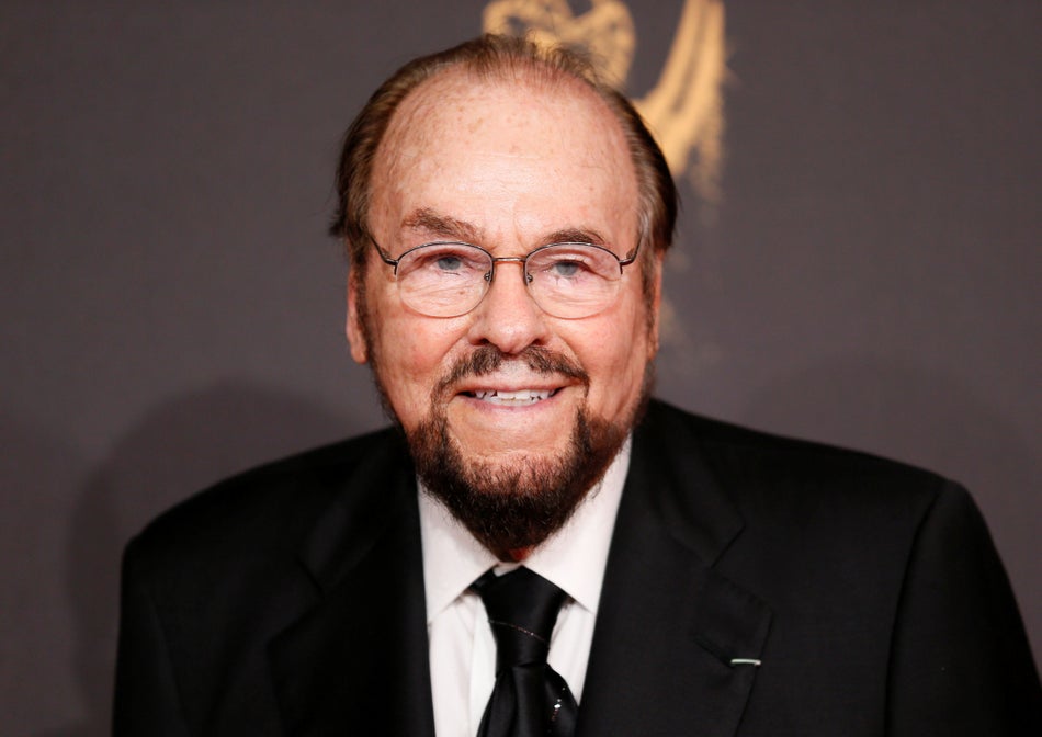 L’Américain James Lipton, professeur de comédie et présentateur de “L’Actors Studio”, célèbre émission de télévision inspirée par Bernard Pivot, est mort à l’âge de 93 ans.» Lire notre article complet en cliquant ici