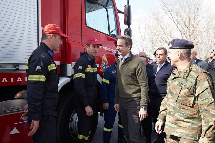 Παράλληλα, εξέφρασε την ικανοποίησή του για τη συνδρομή των δυνάμεων ασφαλείας σε αυτή τη δύσκολη συγκυρία.