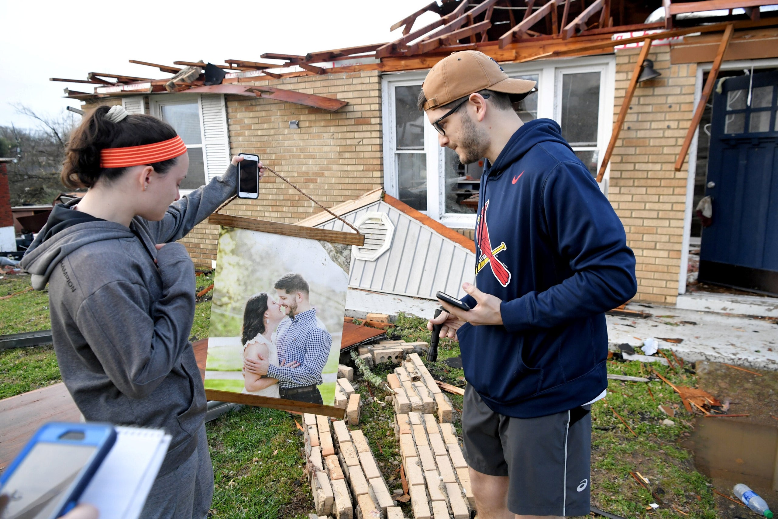 Dramatic Photos Show Destruction From Deadly Nashville Tornadoes HuffPost