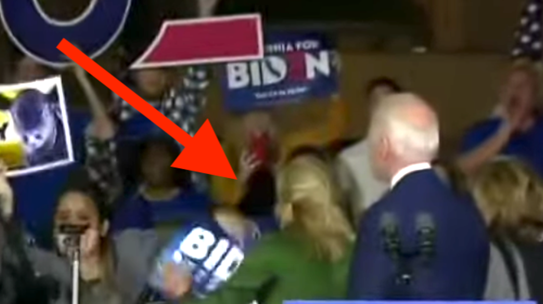 Jill Biden Jumps To Joe S Rescue When Protester Charges Stage Huffpost