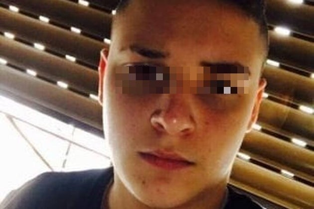 Il Complice Del Minorenne Ucciso Dal Carabiniere A Napoli I Soldi Servivano Per La Discoteca L Huffpost
