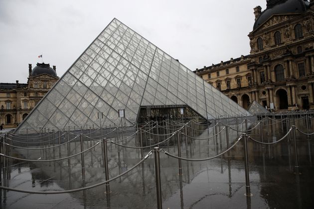 Le personnel du Louvre avait fait valoir son droit de retrait dans le contexte d'épidémie...