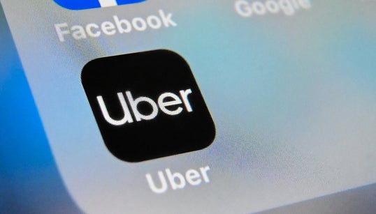Un chauffeur Uber considéré comme salarié de la plateforme par la justice, une