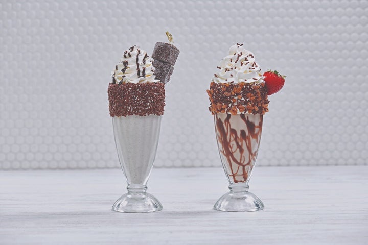 Hard Rock Cafe reformulou milkshakes, que podem ser alcoólicos ou com leite.
