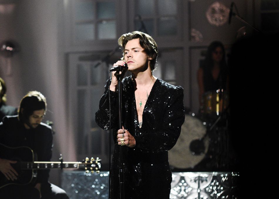 Harry Styles performs on "Saturday Night Live" in New York City on Nov. 16, 2019.&nbsp;