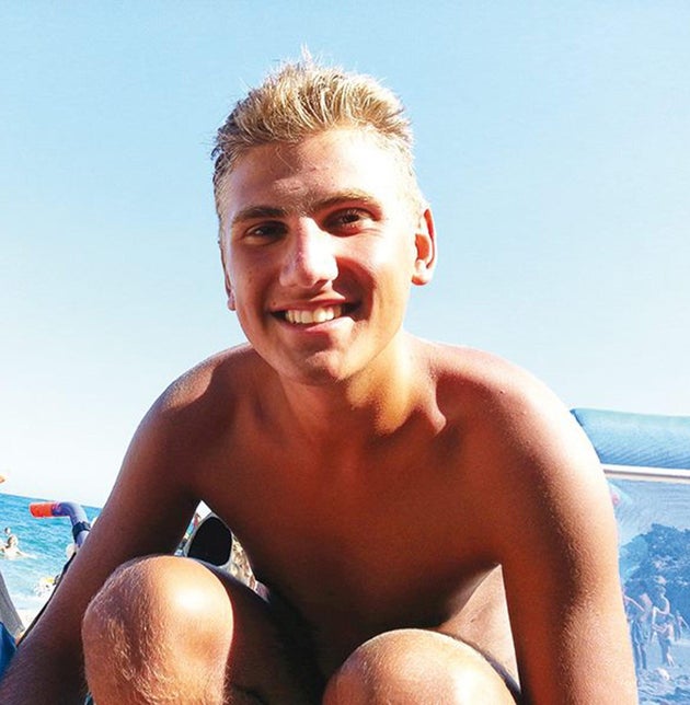 Omicidio Marco Vannini Federico Ciontoli Mio Padre Parlo Di Uno Scherzo E Gli Credetti L Huffpost