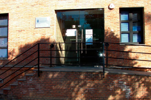 La Comunidad de Madrid cierra temporalmente los centros de mayores por la expansión del