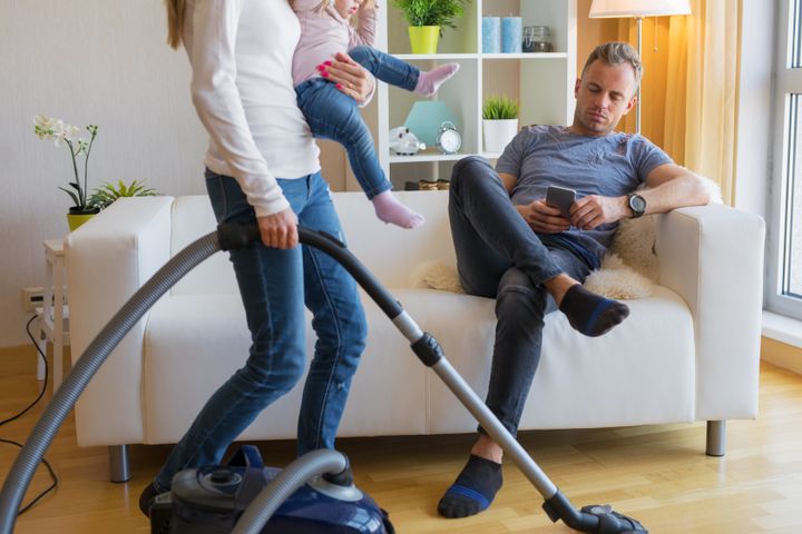 Most Canadian women still feel pressured to take on home chores.