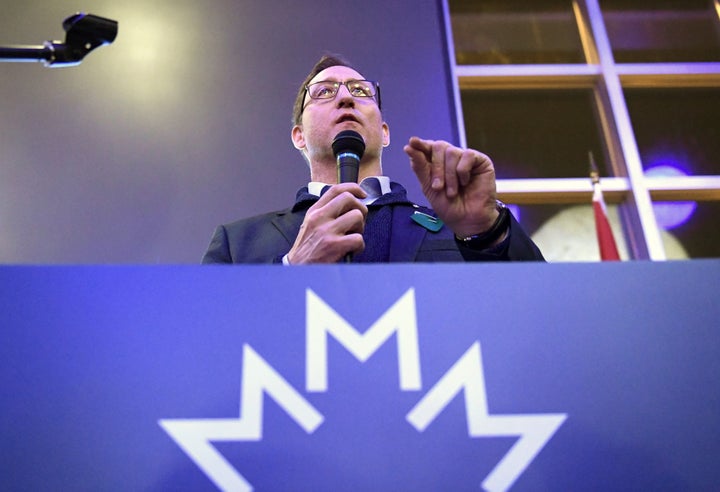 Conservative leadership candidate Peter MacKay speaks to supporters at a meet and greet event in Ottawa on Jan. 26.