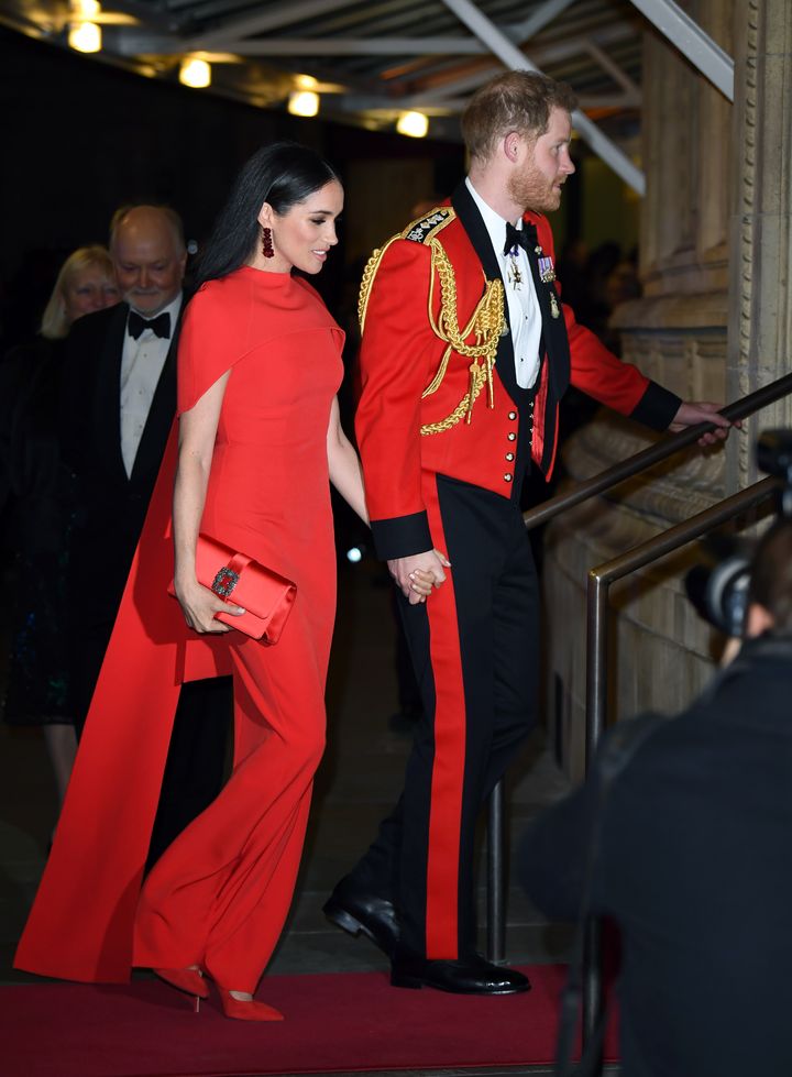 Ο δούκας και η δούκισσα φτάνουν στο Άλμπερτ Χολ στο Λονδίνο στις 7 Μαρτίου.